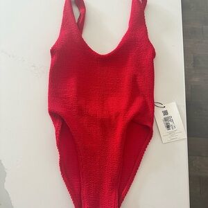 bond-eye Red One Piece Swimsuit